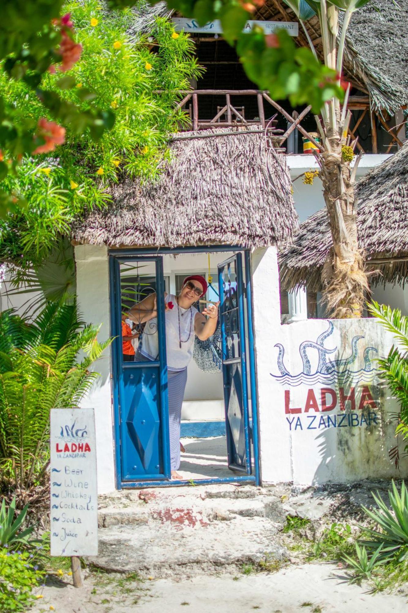 Beachfront Villa Ladha Ya Zanzibar Jambiani  Zewnętrze zdjęcie